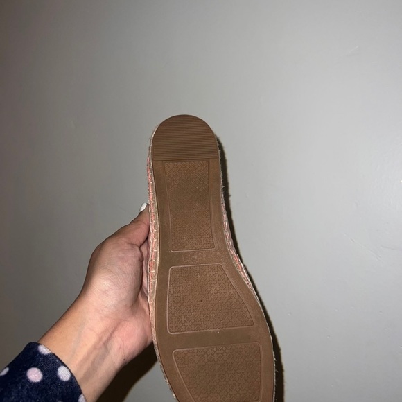 Tory Burch QUILTED FLAT ESPADRILLES - Picture 7 of 7